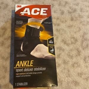 Ace Ankle Sport Stabilizer